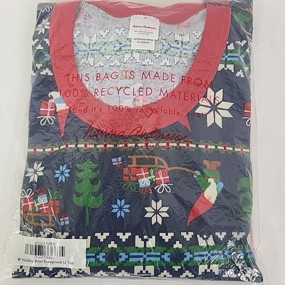 NEW Hanna Andersson Women's Gnome Holiday Print Scoopneck Sz M Pajama Top - Picture 5 of 6